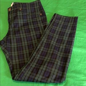 Vineyard Vines Plaid Chinos in Green and Navy